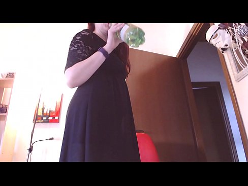 ❤️ Isang sunud-sunod na alipin na mahilig sa marumi at masarap na panty ang napilitang magsalsal matapos mapanood ang video na ito! ️ Anal video sa amin
