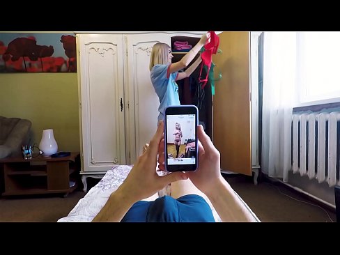 ❤️ Ni-cum ni Stepsister ang kanyang kapatid bago umuwi si nanay ️ Anal video sa amin