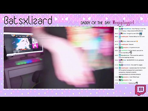 ❤️ NAKALIMUTAN NG GAMER NA I-OFF ANG STREAM AT NAGSQUIRTED LIVE ON AIR ️ Anal video sa amin