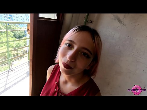 ❤️ Sinipsip ng Sensual ng Mag-aaral ang Isang Estranghero sa Outback - Cum On His Face ️ Anal video sa amin